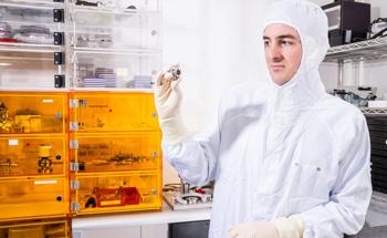 Light-Based Lithography Sets New Standard for Chip Density