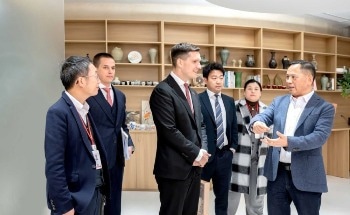 H.E. Mr. Máté Pesti, Ambassador Extraordinary and Plenipotentiary of Hungary to the People’s Republic of China, Visits Cubic Sensor and Instrument CO., Ltd.