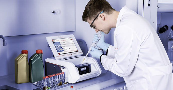Lyza 7000 FTIR Spectrometer: Advanced Molecular Analysis Solution